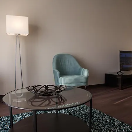 Aparthotel Vale De - *