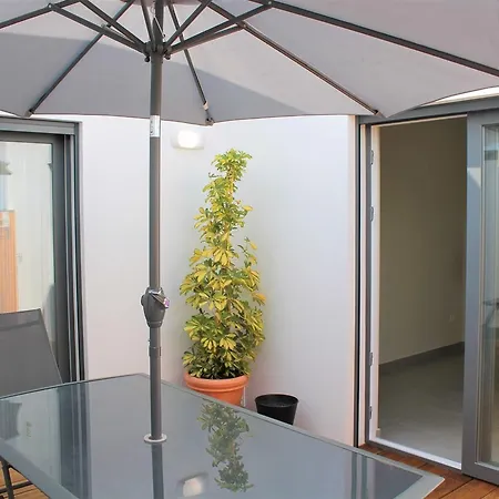 Apart-hotel Vale De -