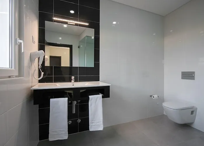 Hotel apartamentowy Vale De -